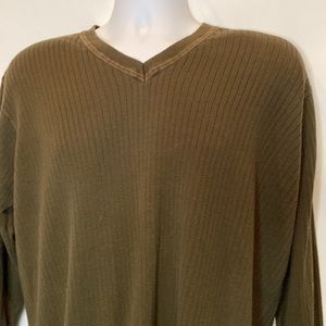 ❤️3/$30 IZOD men’s sweater